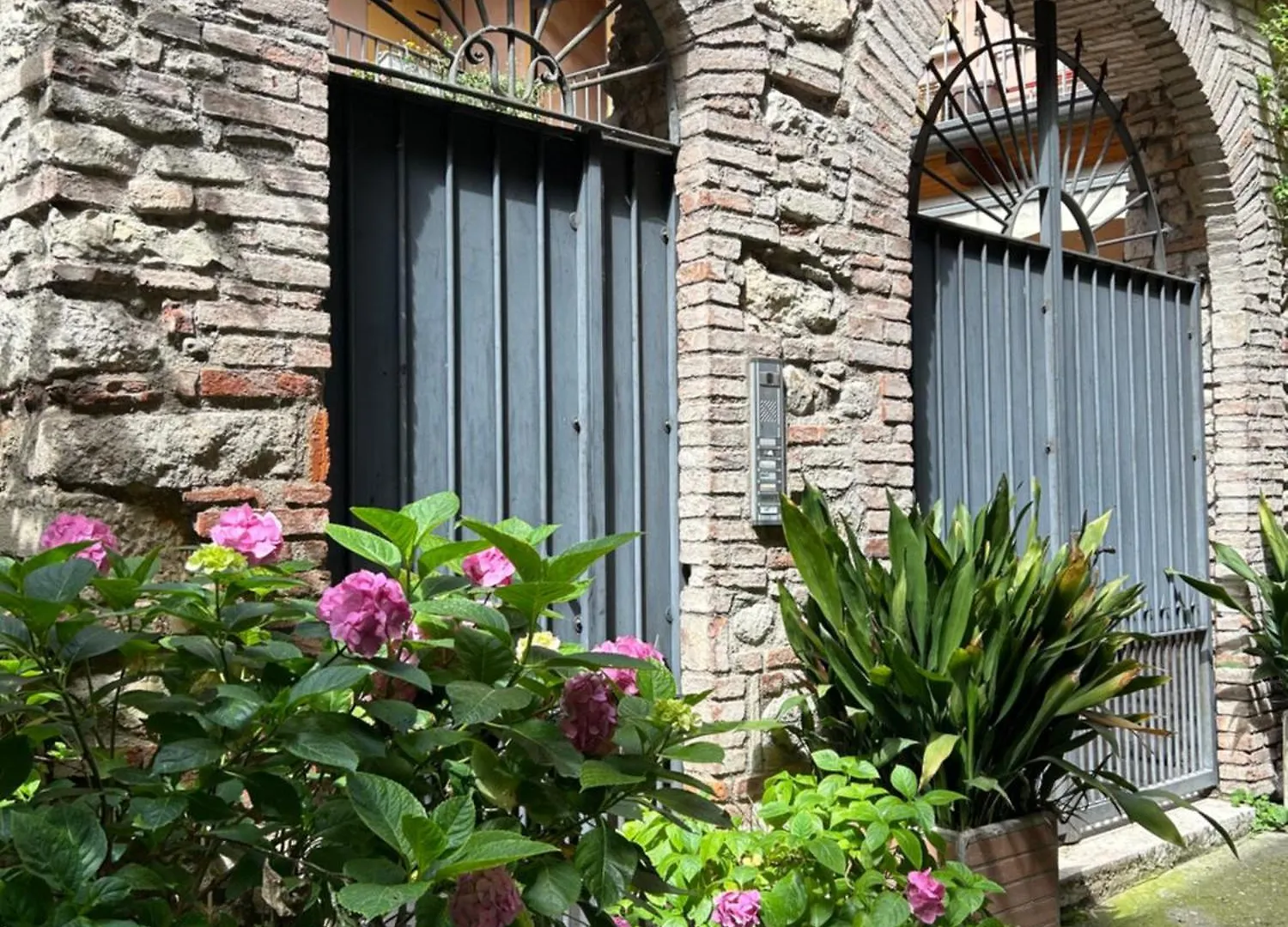 Desenzano Del Garda Mirella House Daire 0*, Desenzano del Garda İtalya